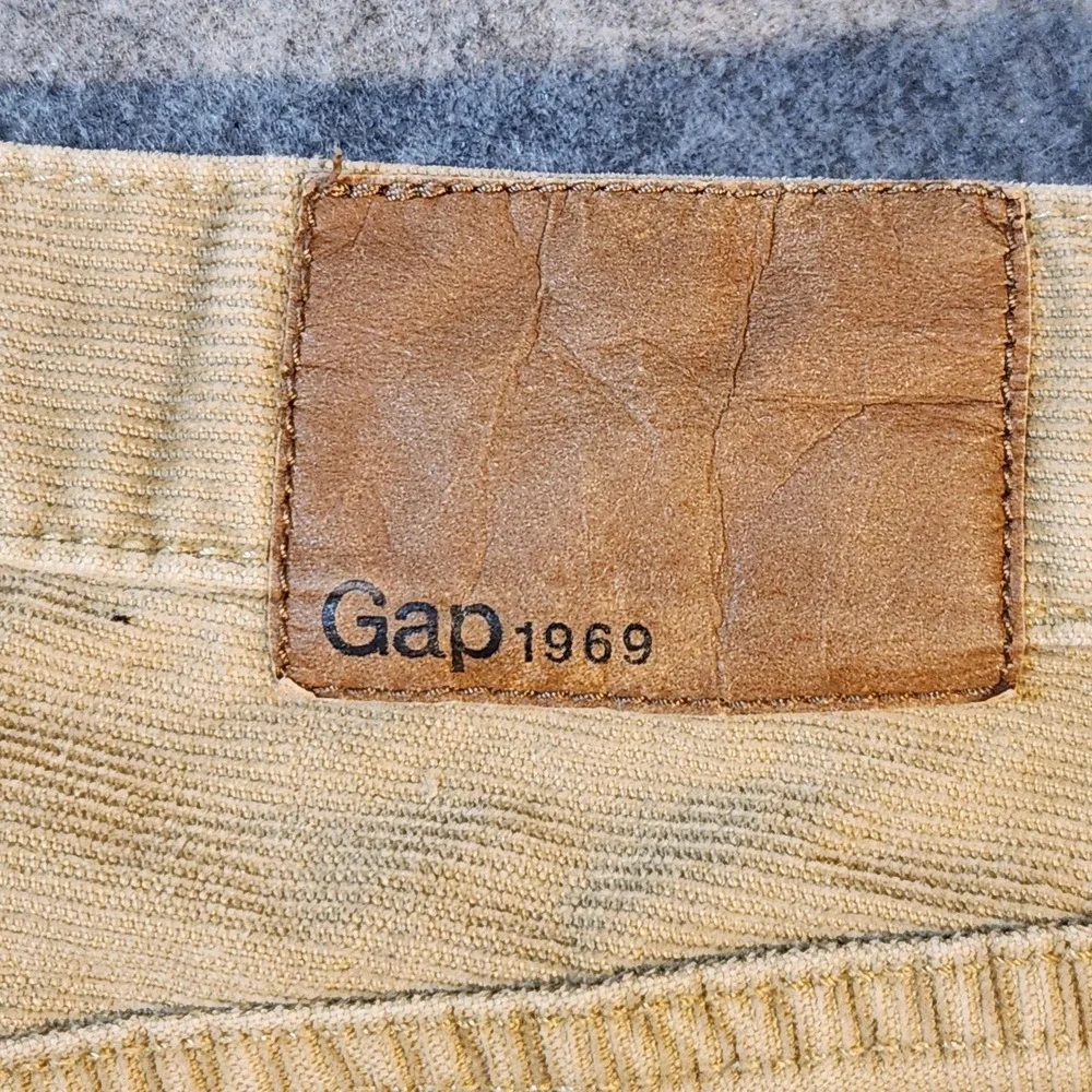 Vintage Y2K‎ Gap 1969 Pants Mens 34x32 Tan Corduroy Slim Fit Casual Distressed